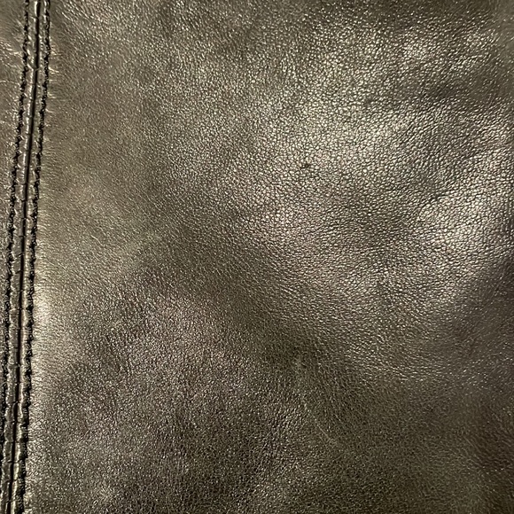 Margot black leather crossbody bag - Picture 9 of 10